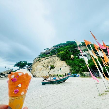 Sea&Mountain View,5 Mins Walk To Famous Beach With King Size Bed 후아 힌 외부 사진